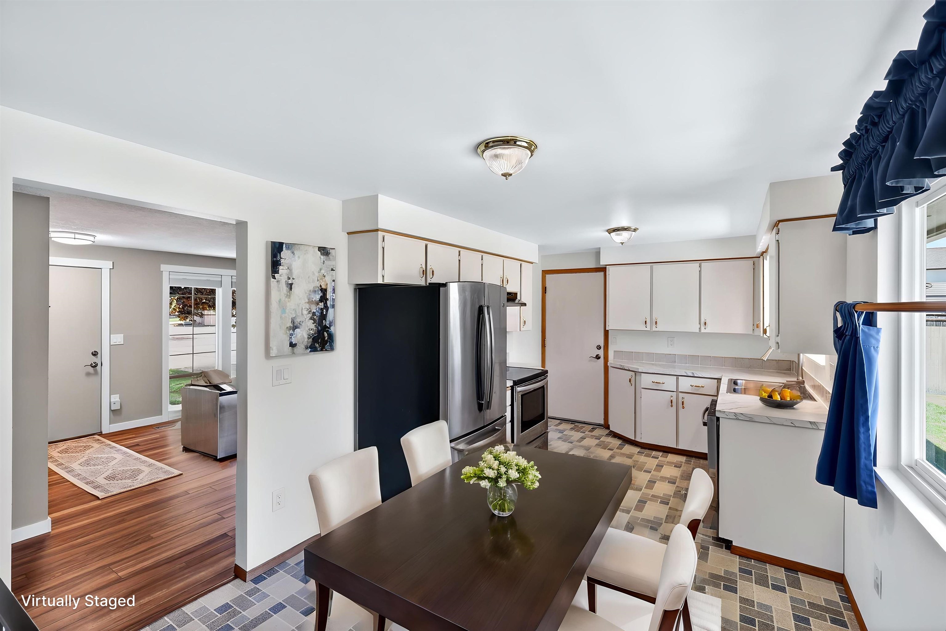 14405 E Sunnyside Dr - Photo 4