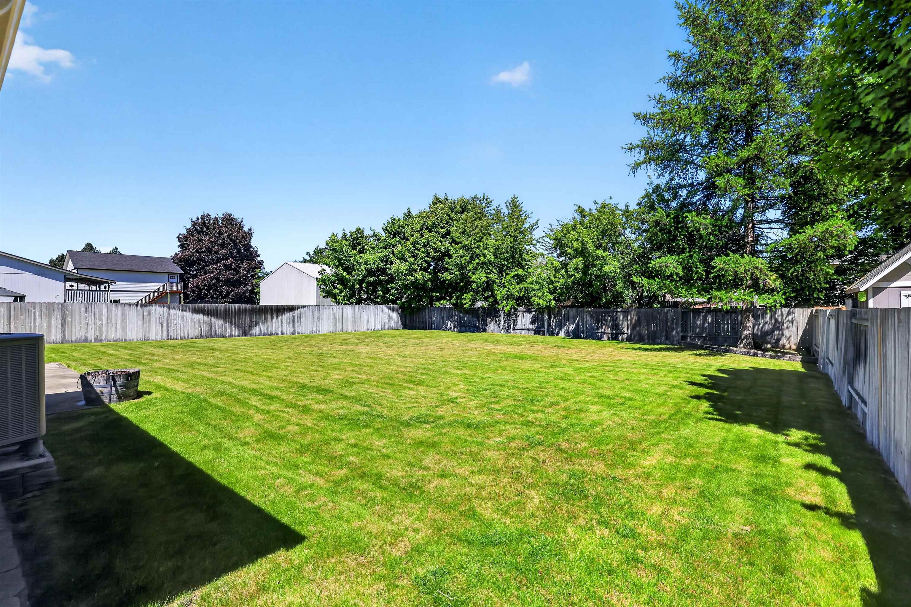 14405 E Sunnyside Dr - Photo 36