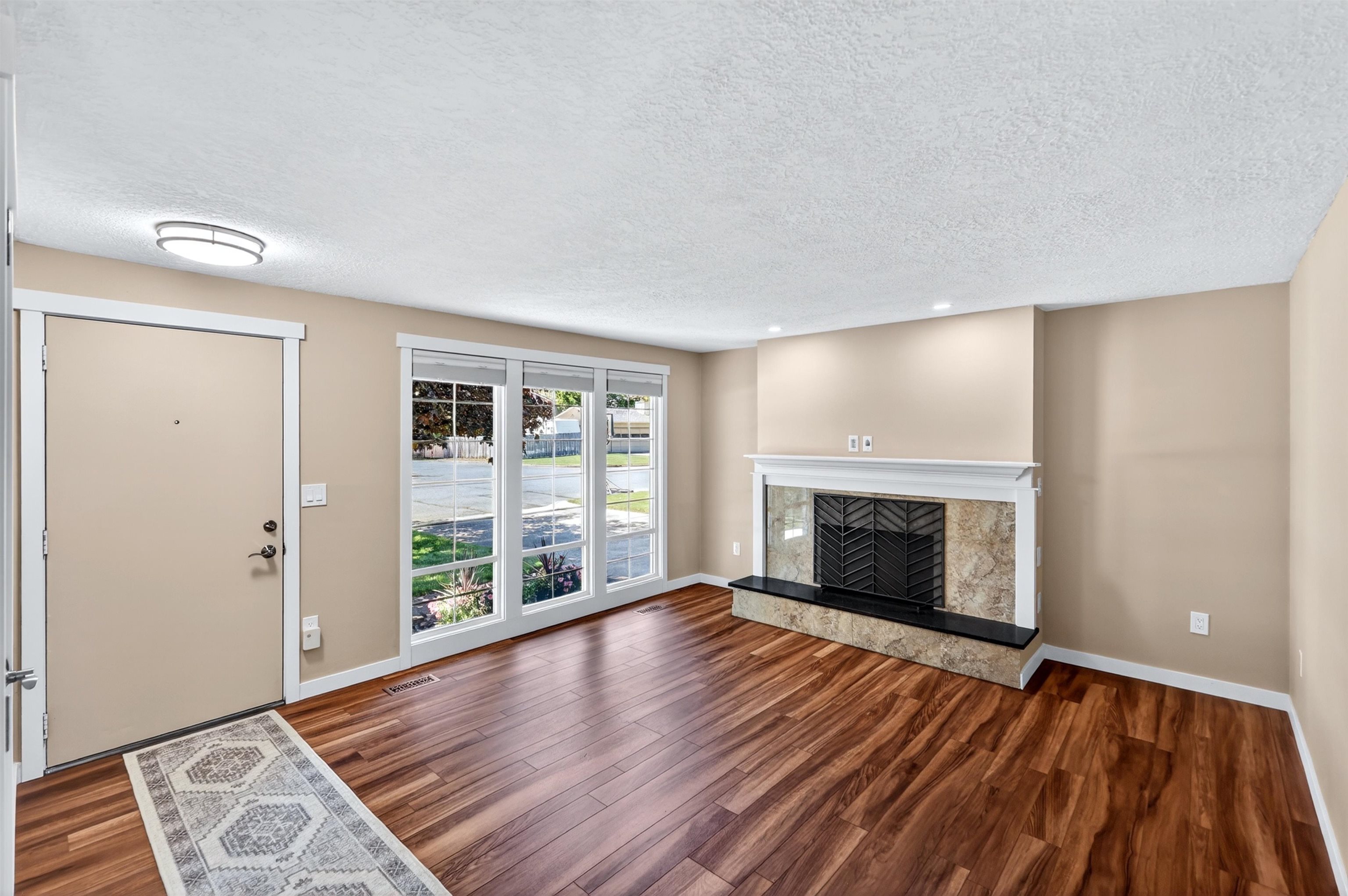14405 E Sunnyside Dr - Photo 5