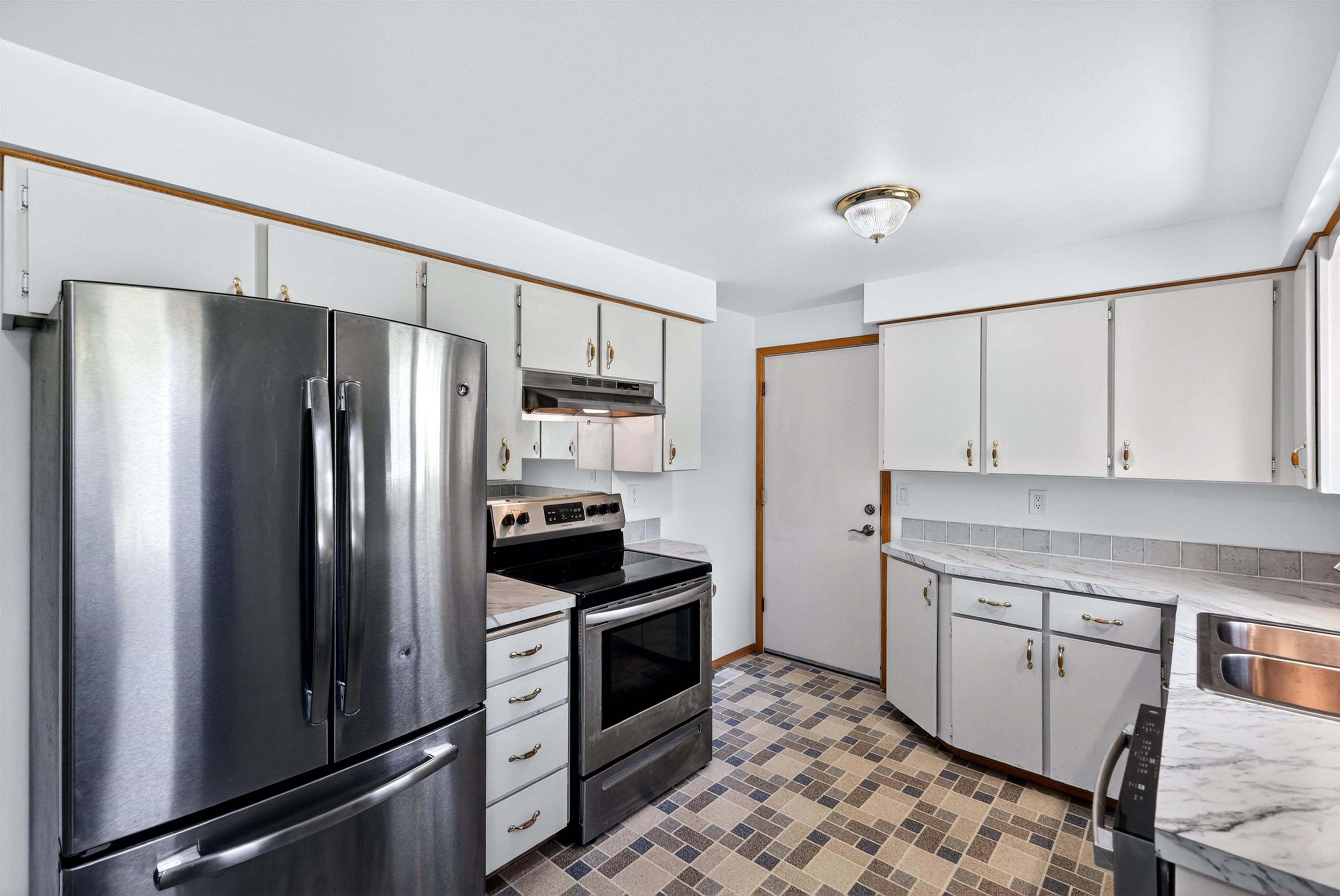 14405 E Sunnyside Dr - Photo 7