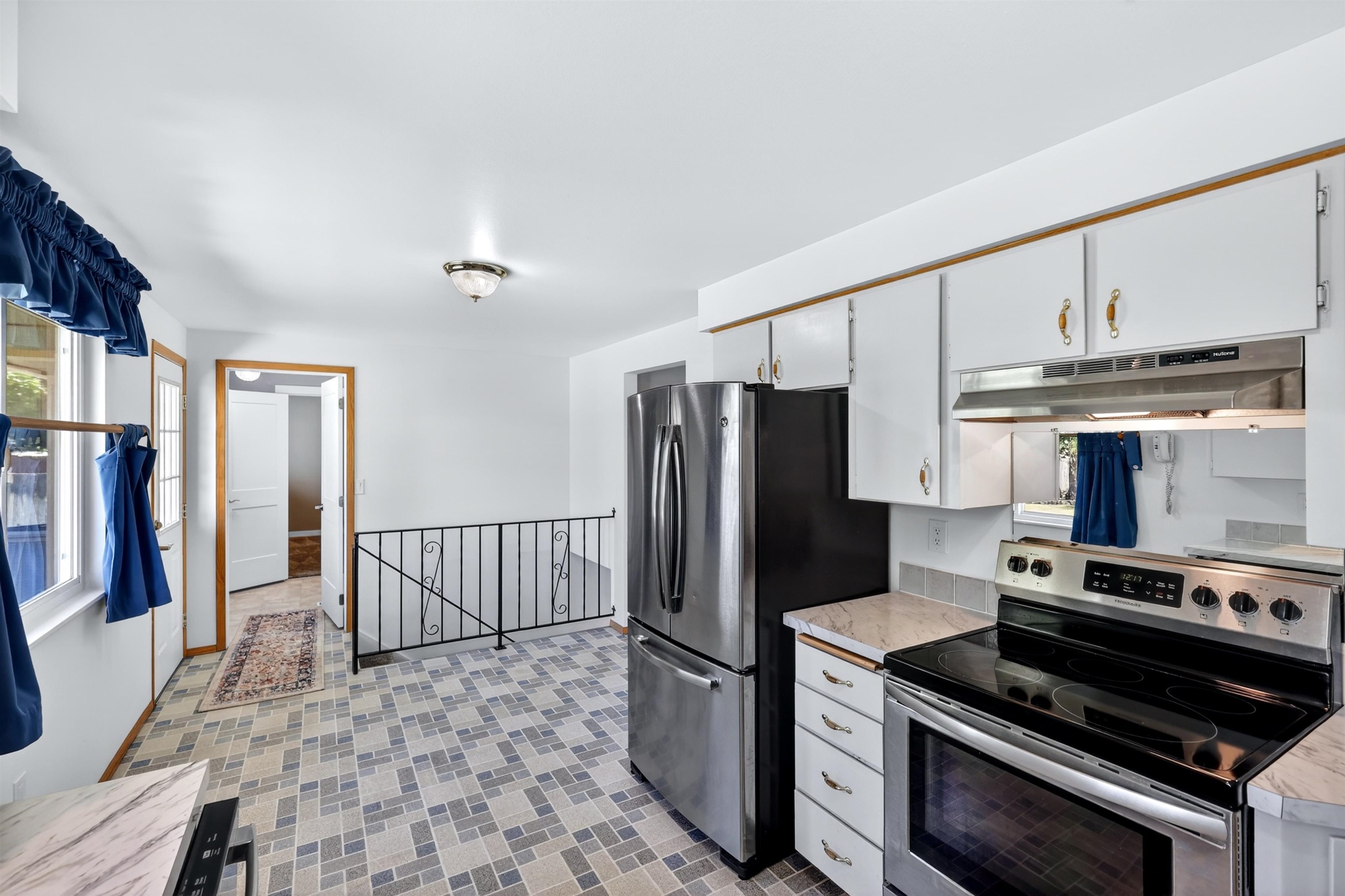 14405 E Sunnyside Dr - Photo 9