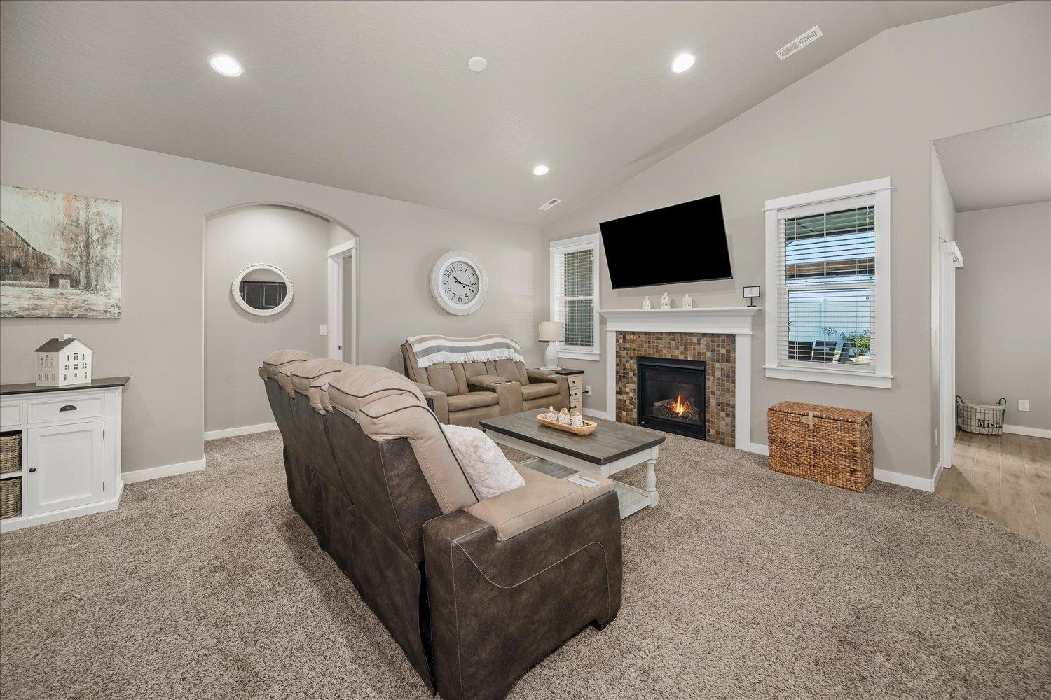 8817 W Pirates Ct - Photo 11