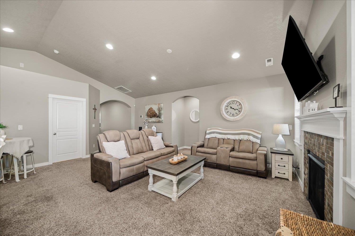 8817 W Pirates Ct - Photo 12