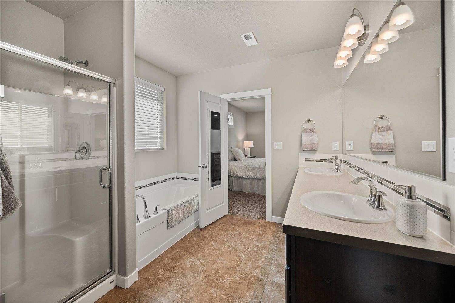 8817 W Pirates Ct - Photo 19