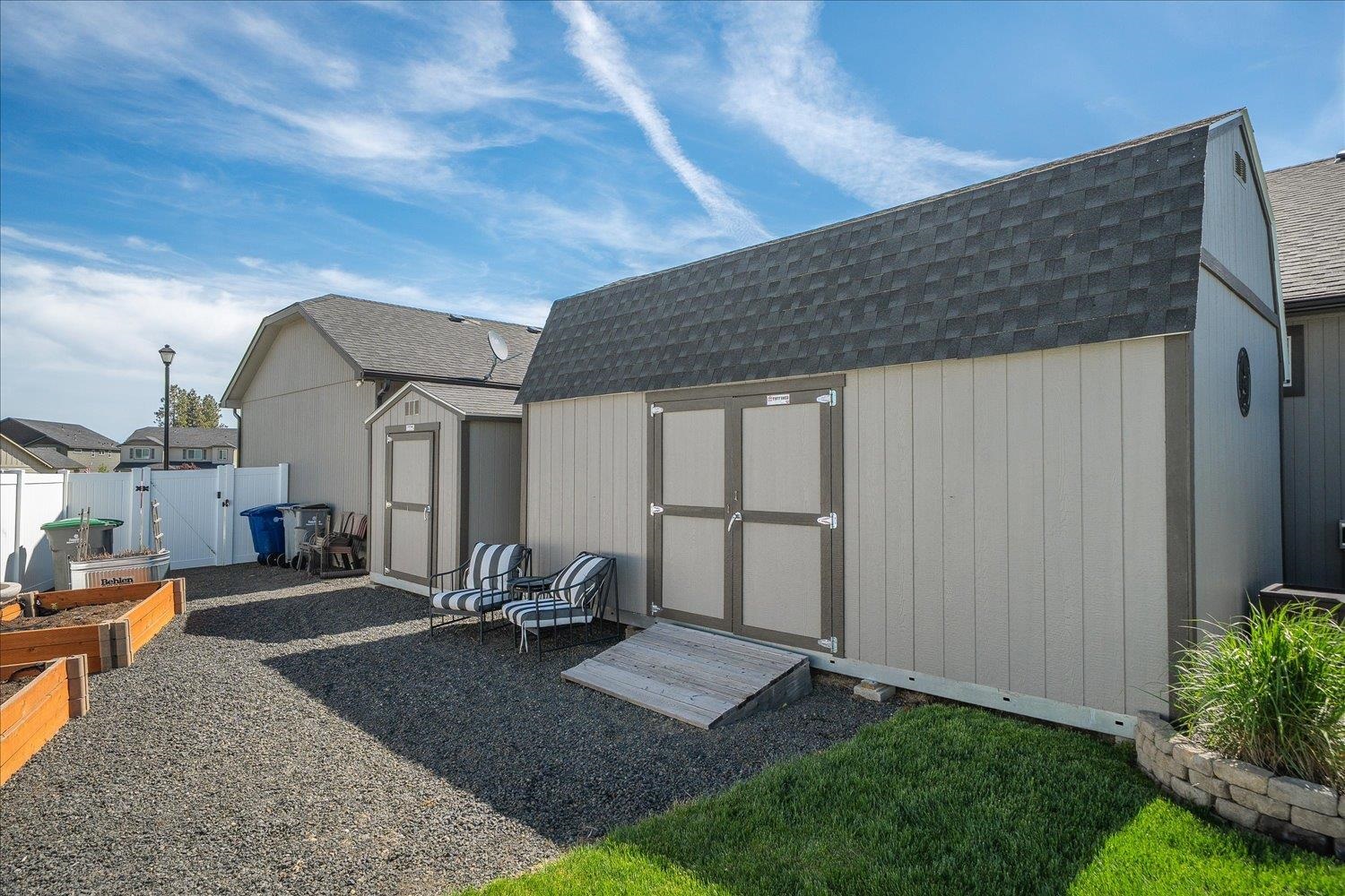 8817 W Pirates Ct - Photo 38