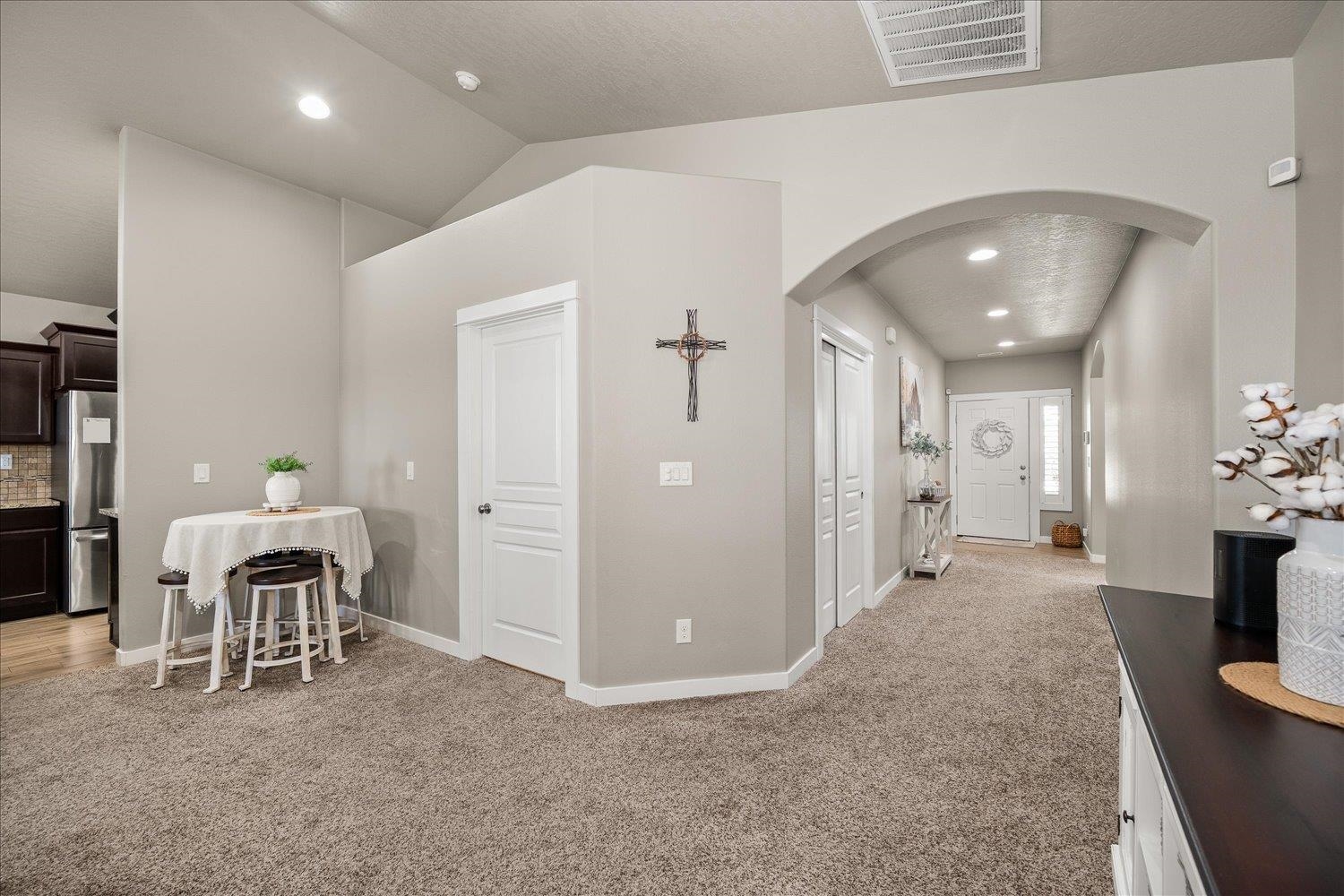 8817 W Pirates Ct - Photo 7