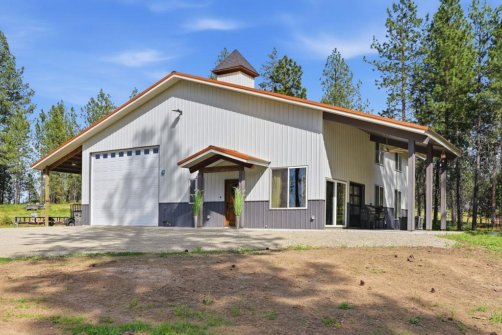 1020 W Owens Rd - Photo 1