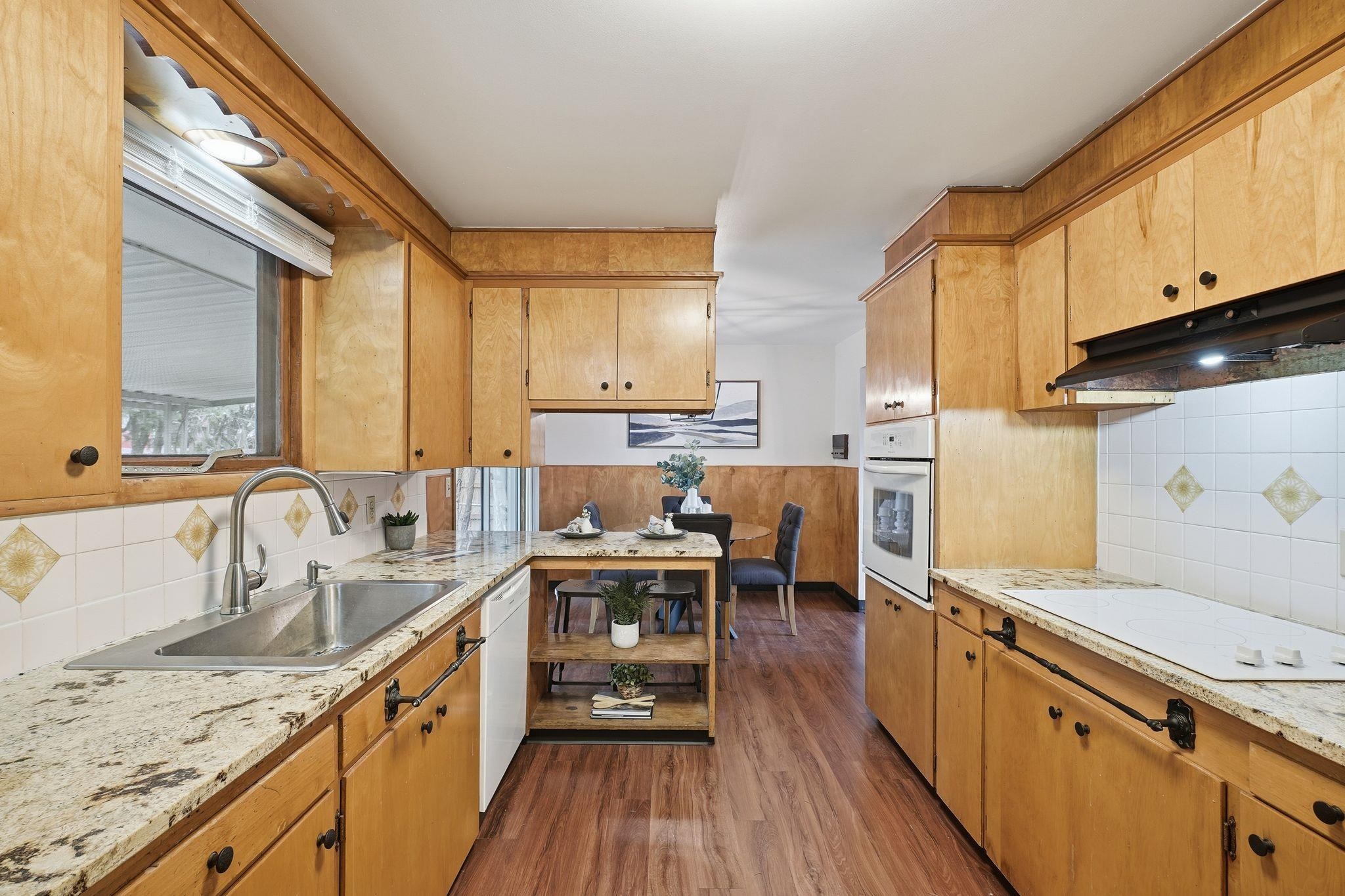11822 E 15th Ave - Photo 12