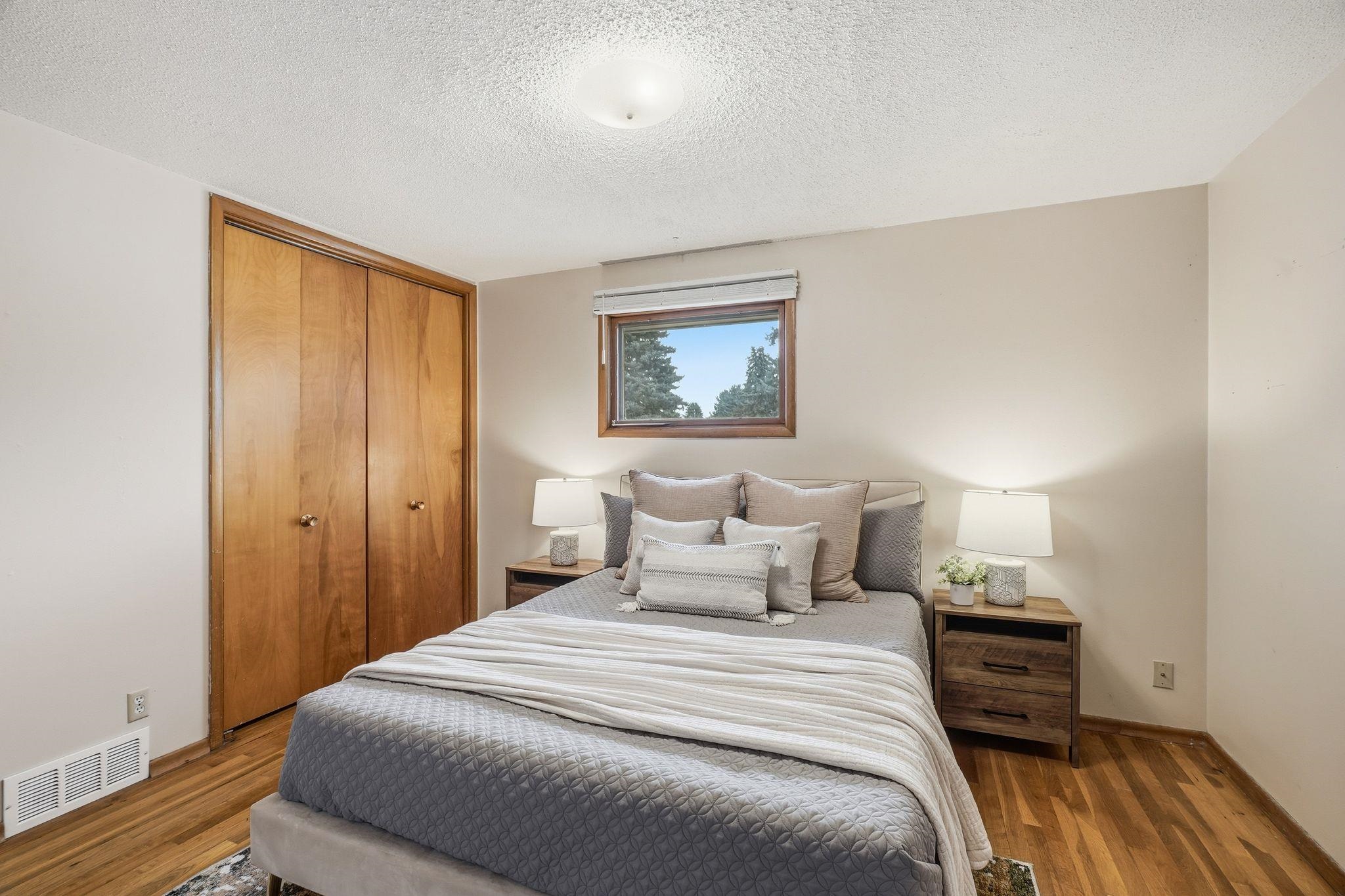 11822 E 15th Ave - Photo 14