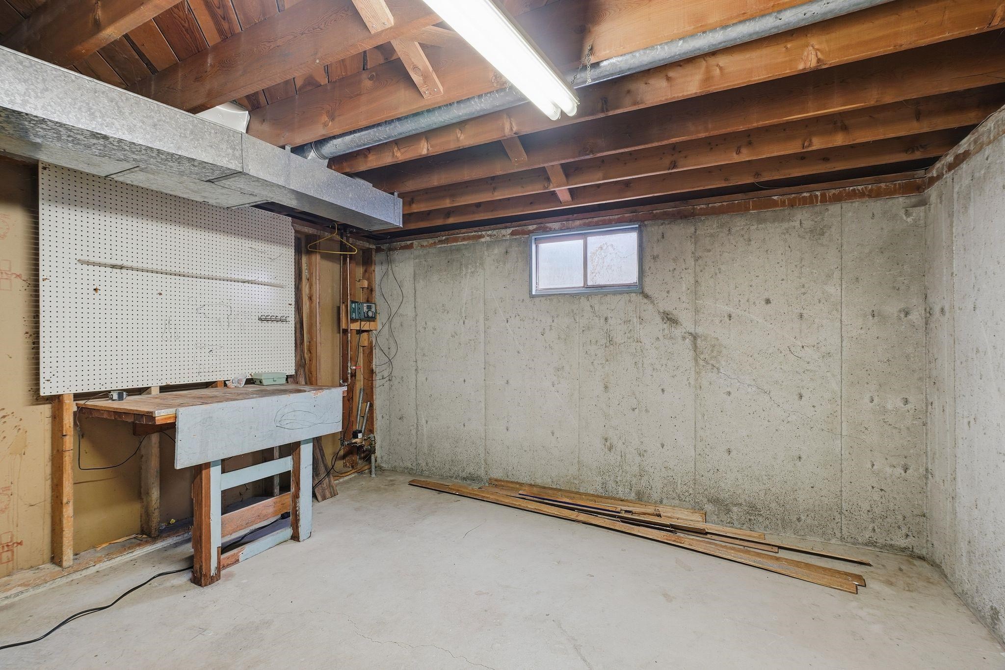11822 E 15th Ave - Photo 23