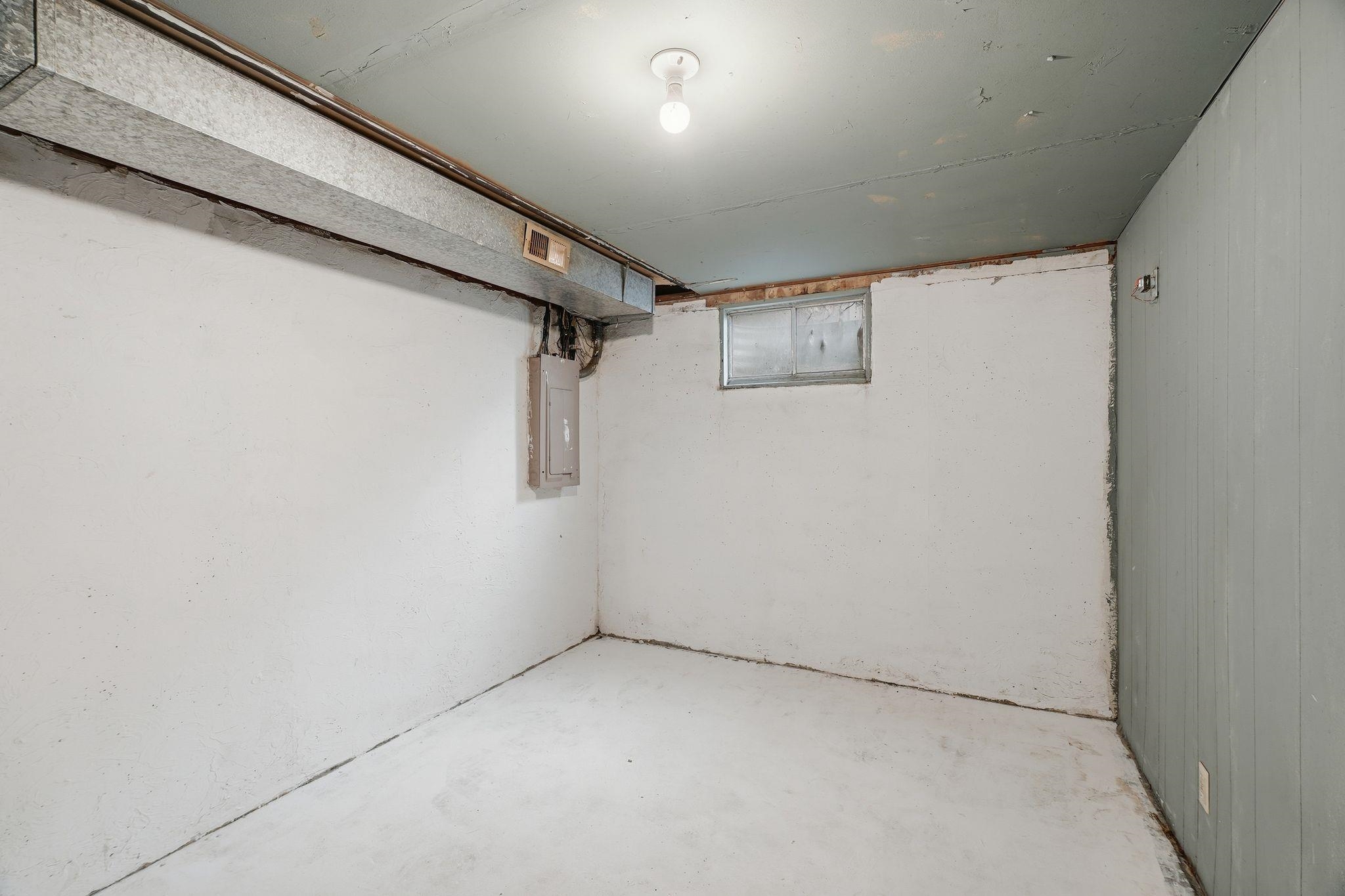 11822 E 15th Ave - Photo 24