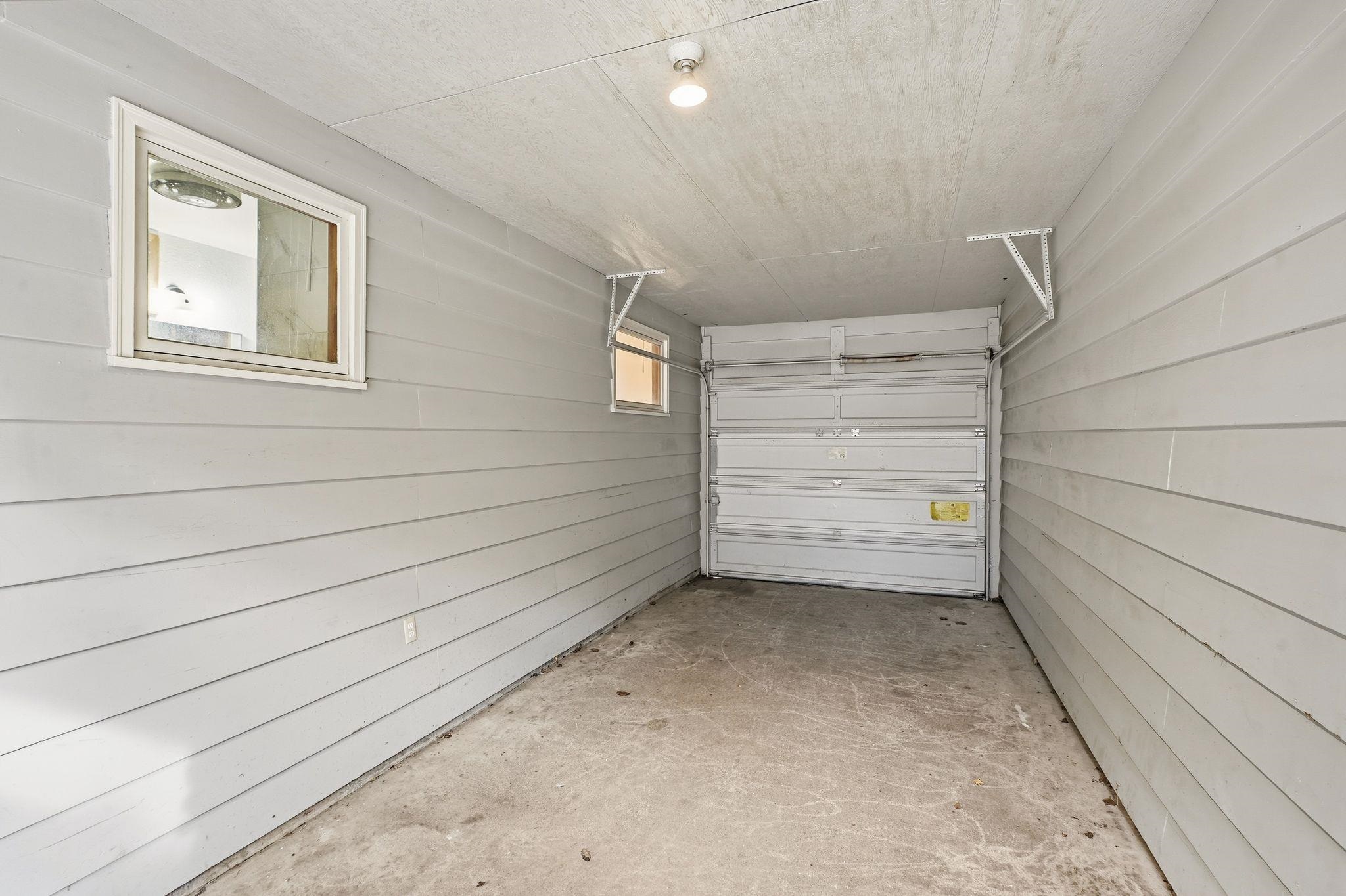 11822 E 15th Ave - Photo 27