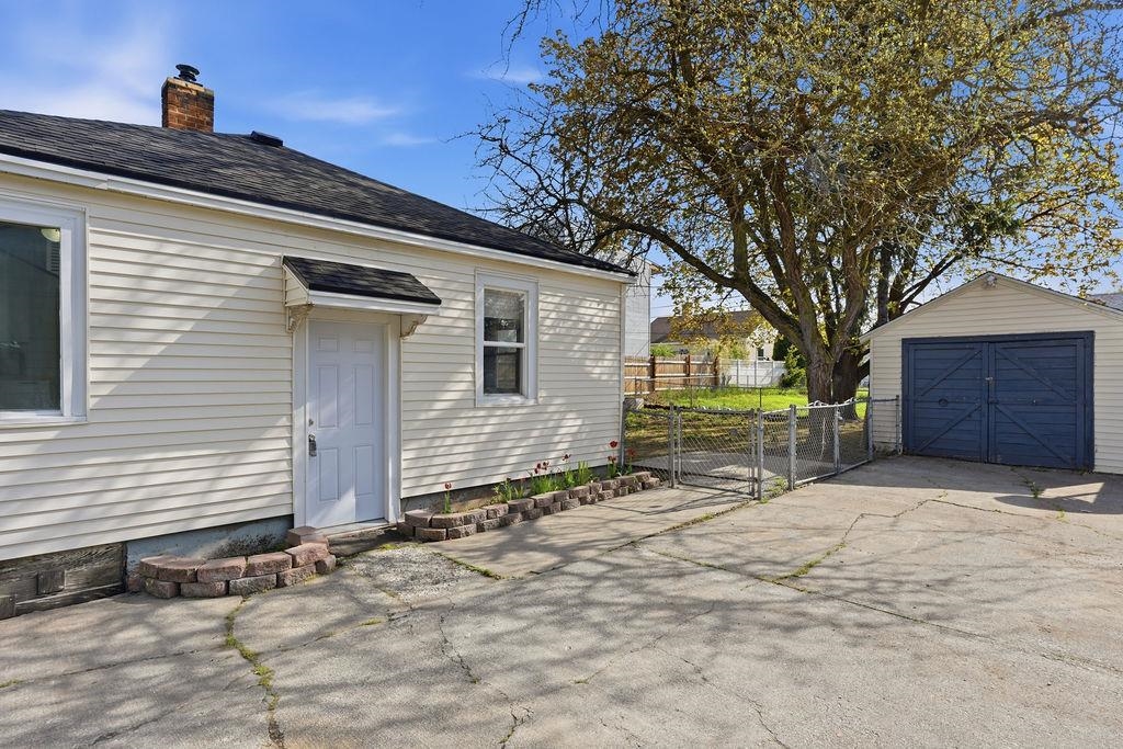 6116 N LINCOLN St - Photo 30