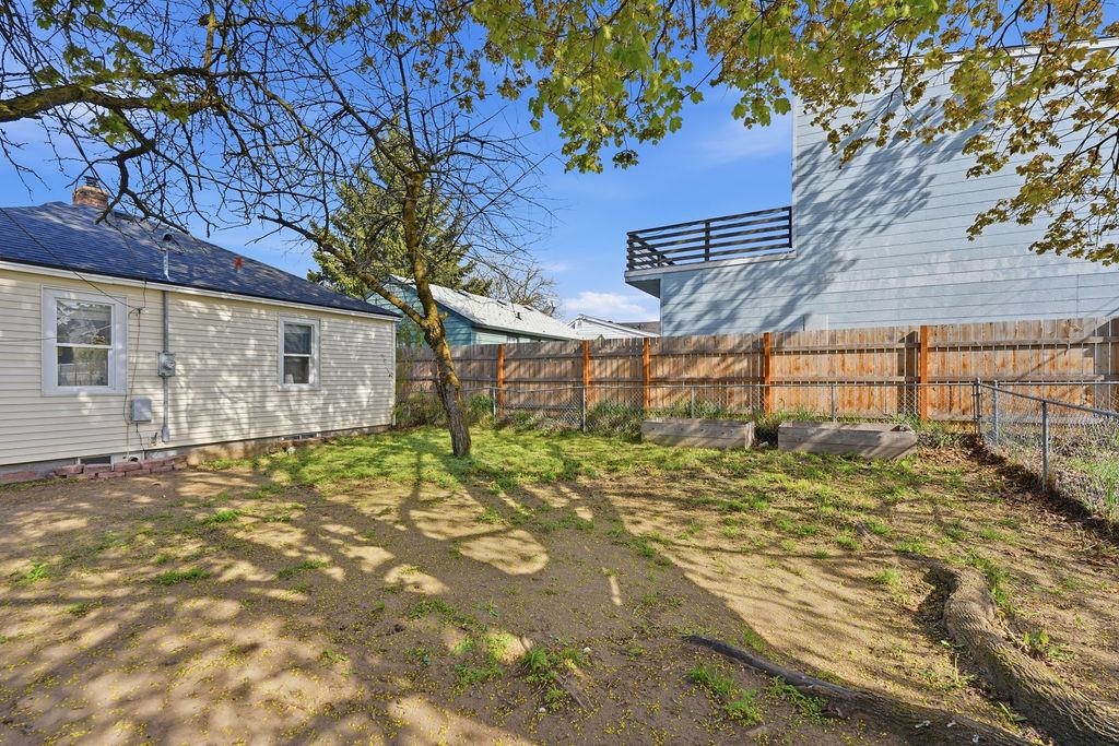 6116 N LINCOLN St - Photo 35
