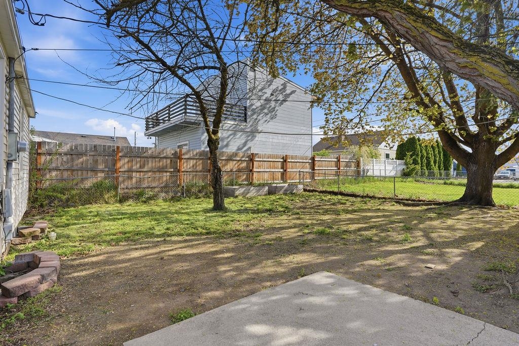 6116 N LINCOLN St - Photo 36