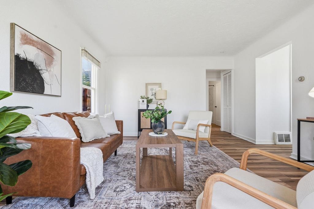6116 N LINCOLN St - Photo 5