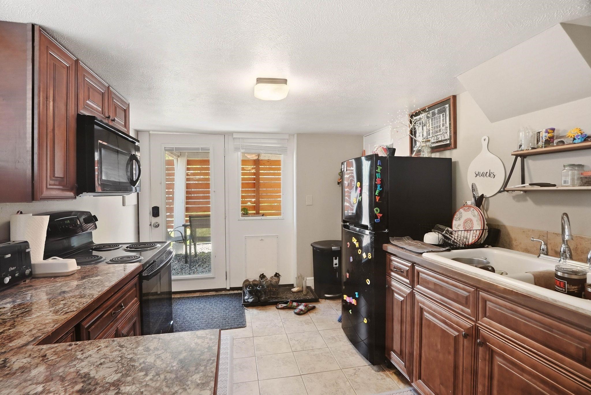 1823 S Grand Blvd - Photo 21