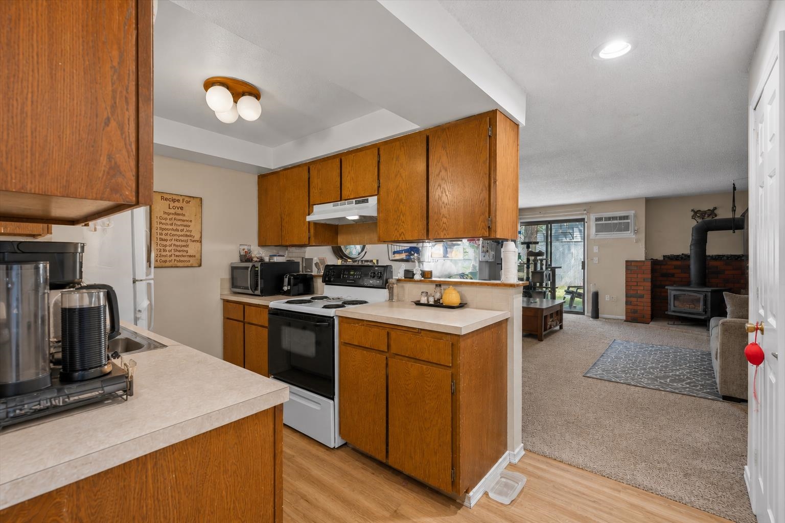 8737 N Colton St - Photo 8