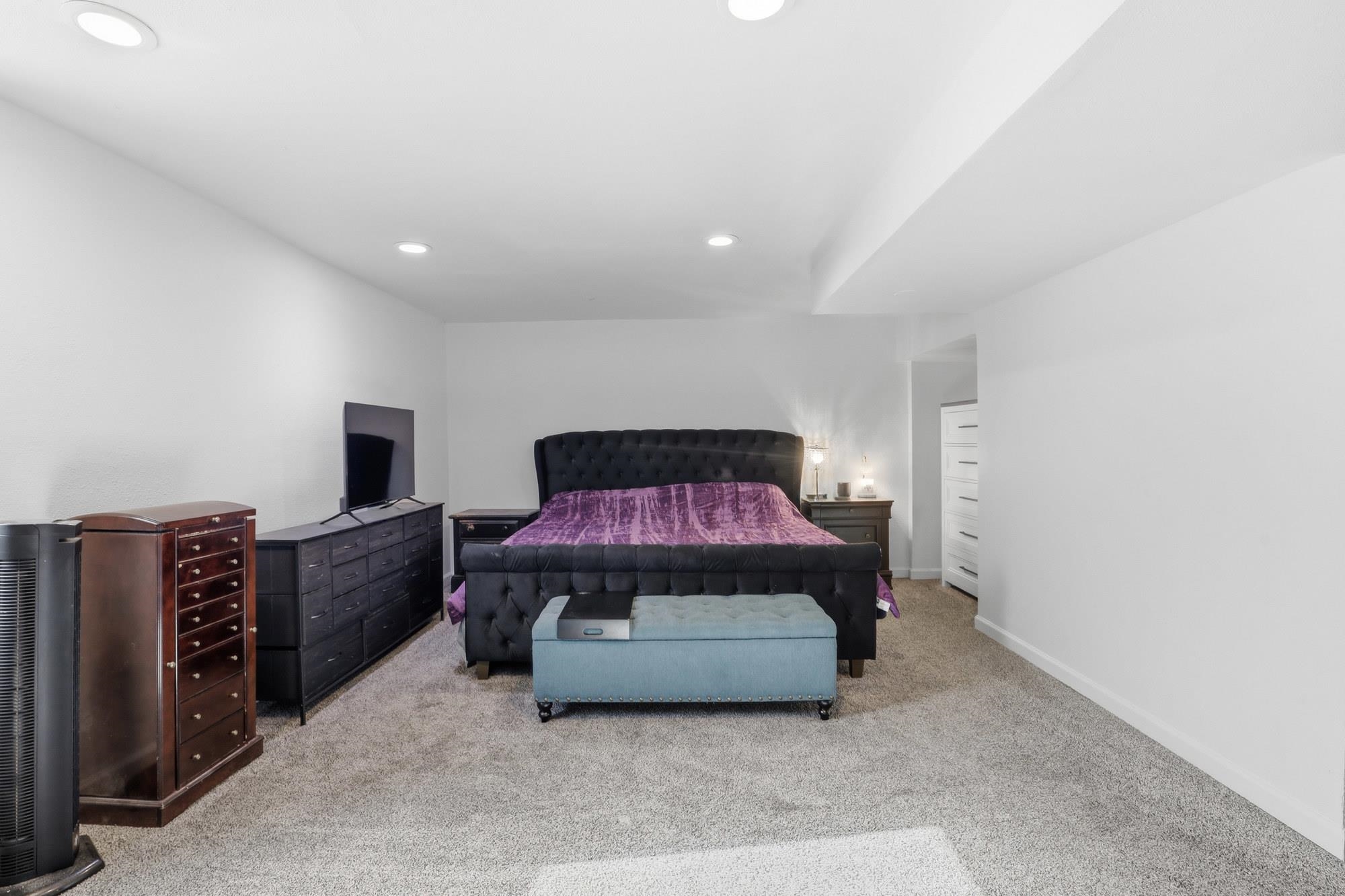 9723 E Broadway Ave - Photo 23