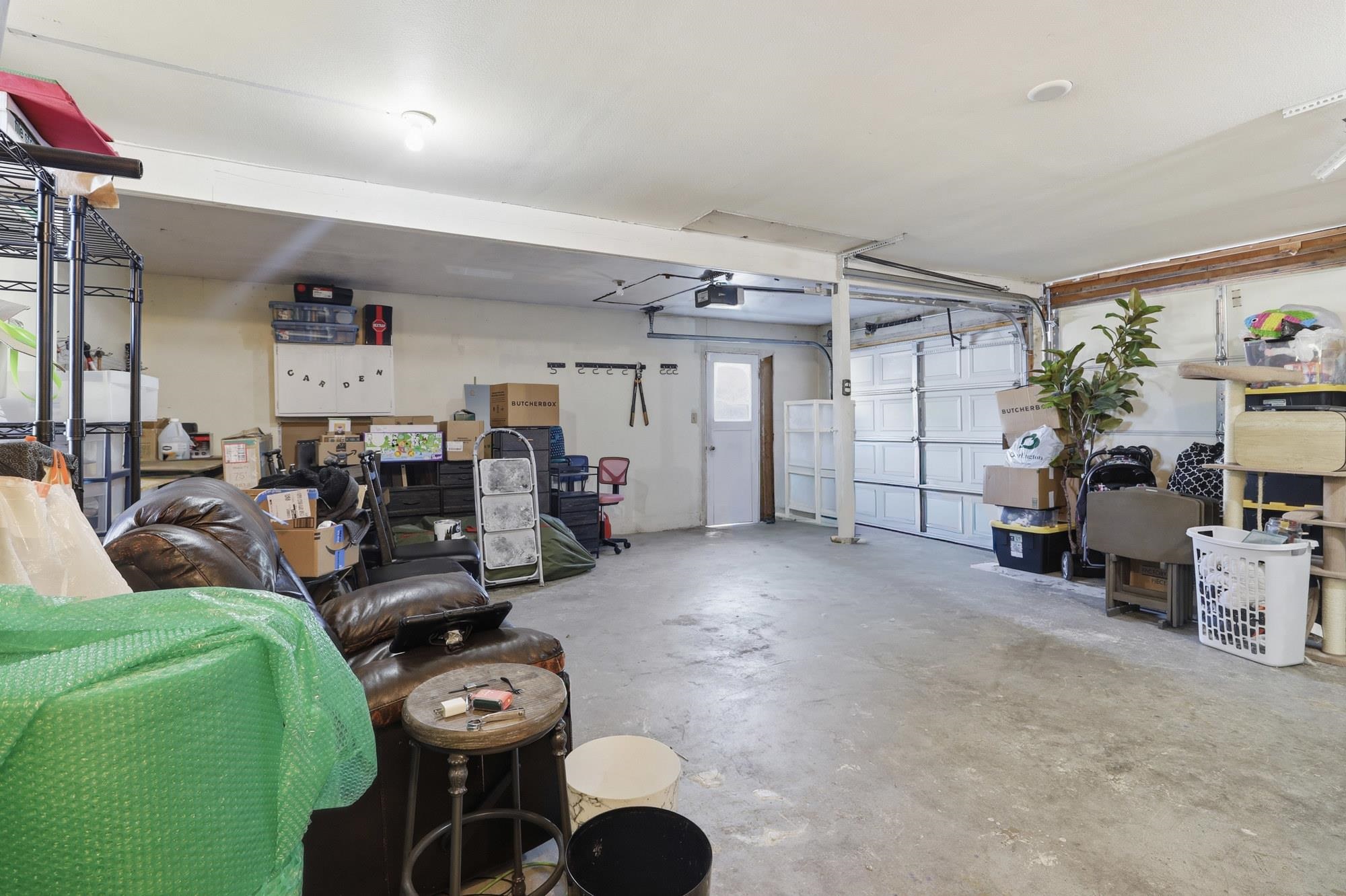 9723 E Broadway Ave - Photo 31