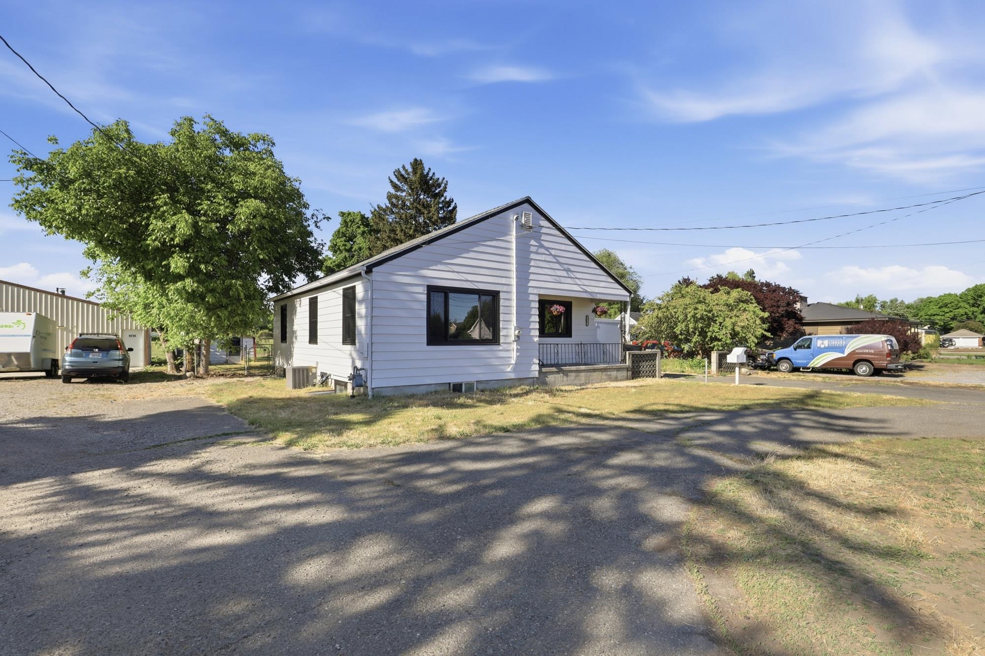 9723 E Broadway Ave - Photo 44