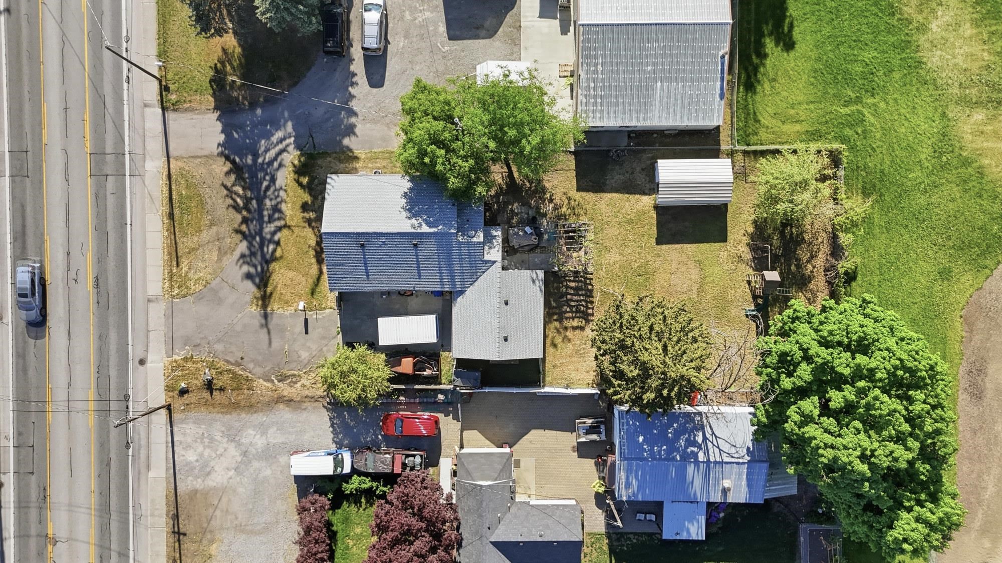 9723 E Broadway Ave - Photo 47