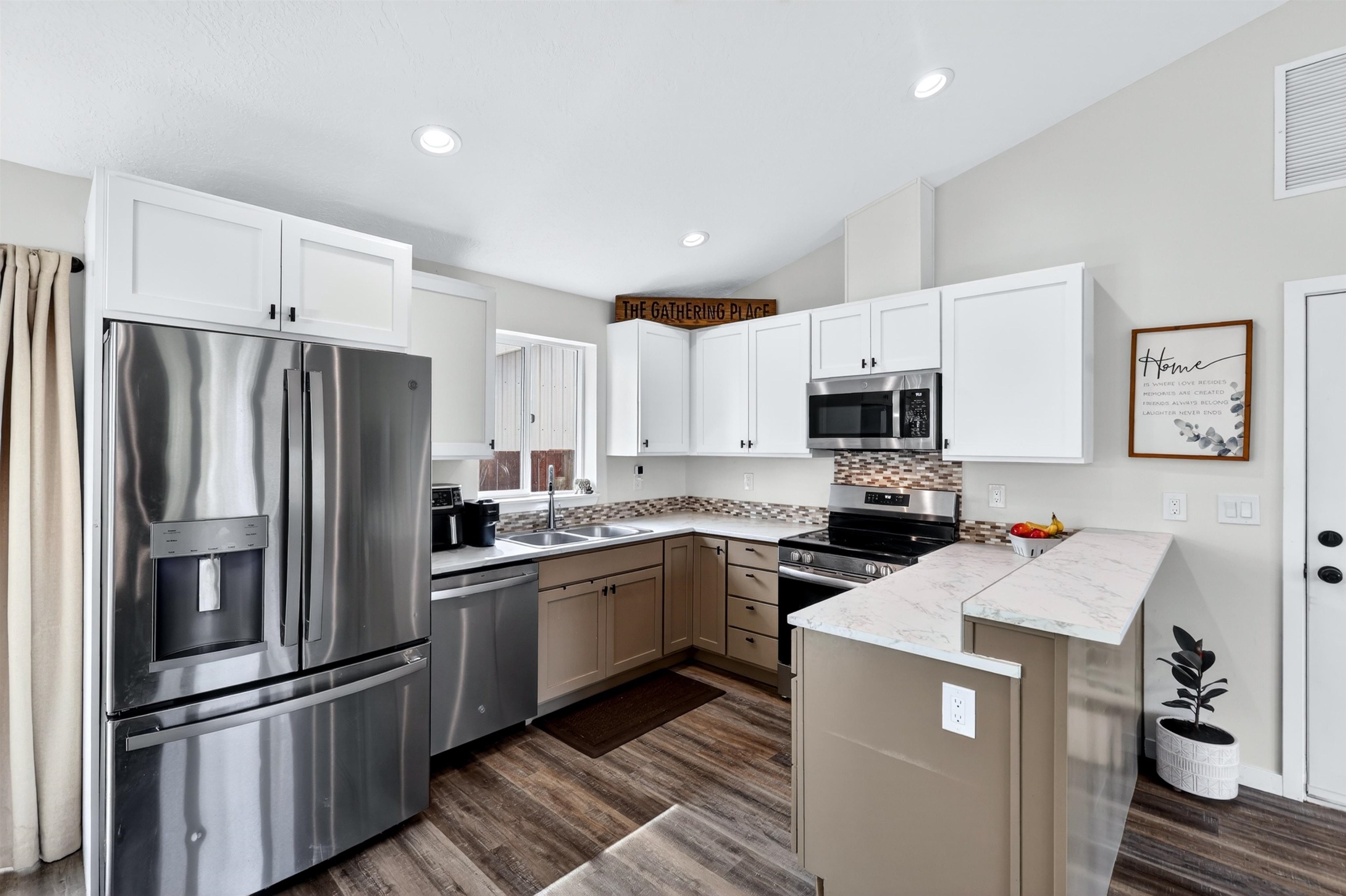 817 Park St - Photo 11