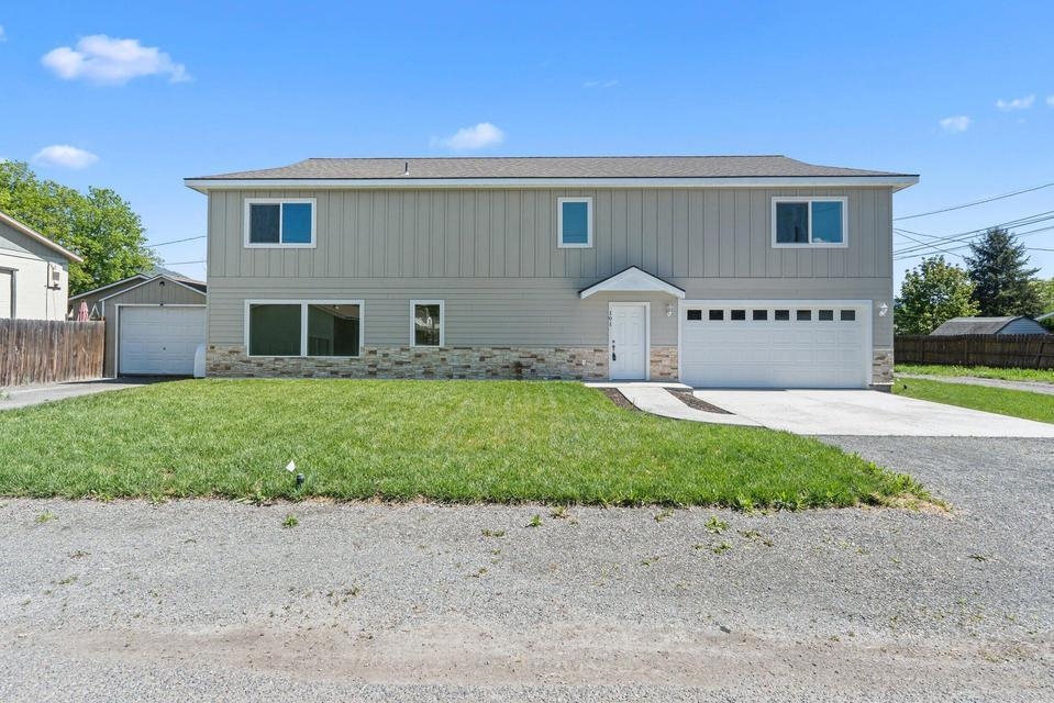 915 W Main St - Photo 5