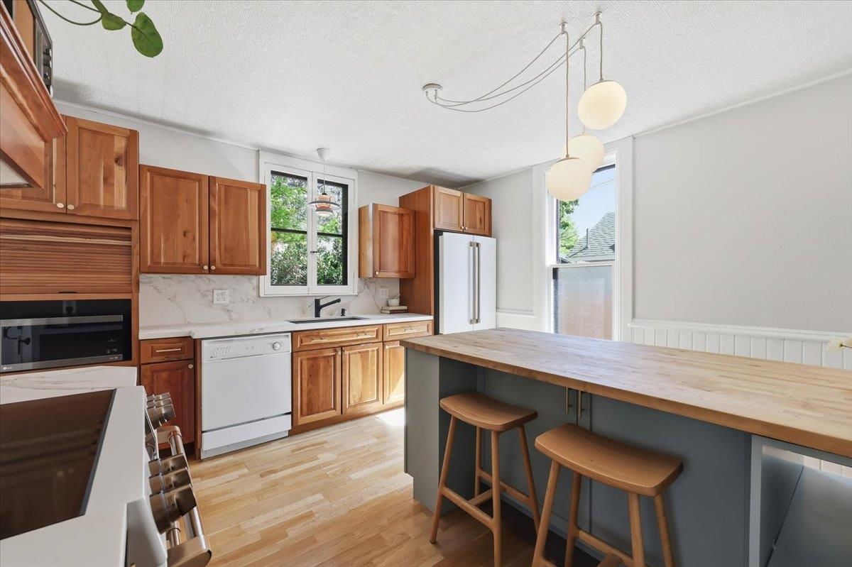 2124 W 5th Ave - Photo 19
