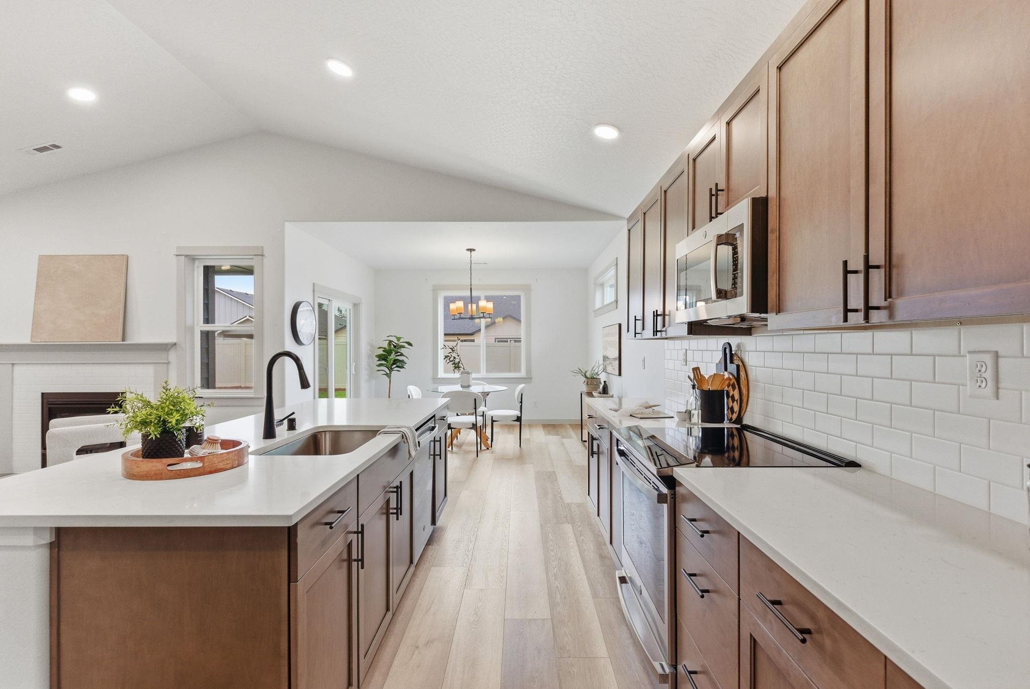 2245 W Jay Ave - Photo 25