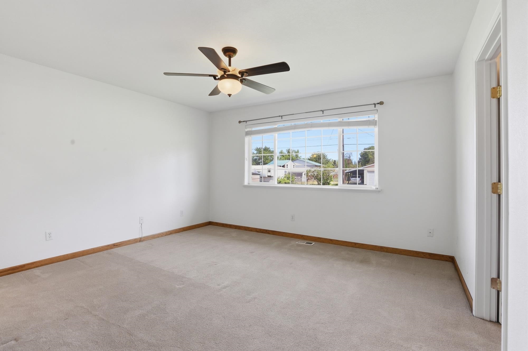 123 N STEVENS St - Photo 11