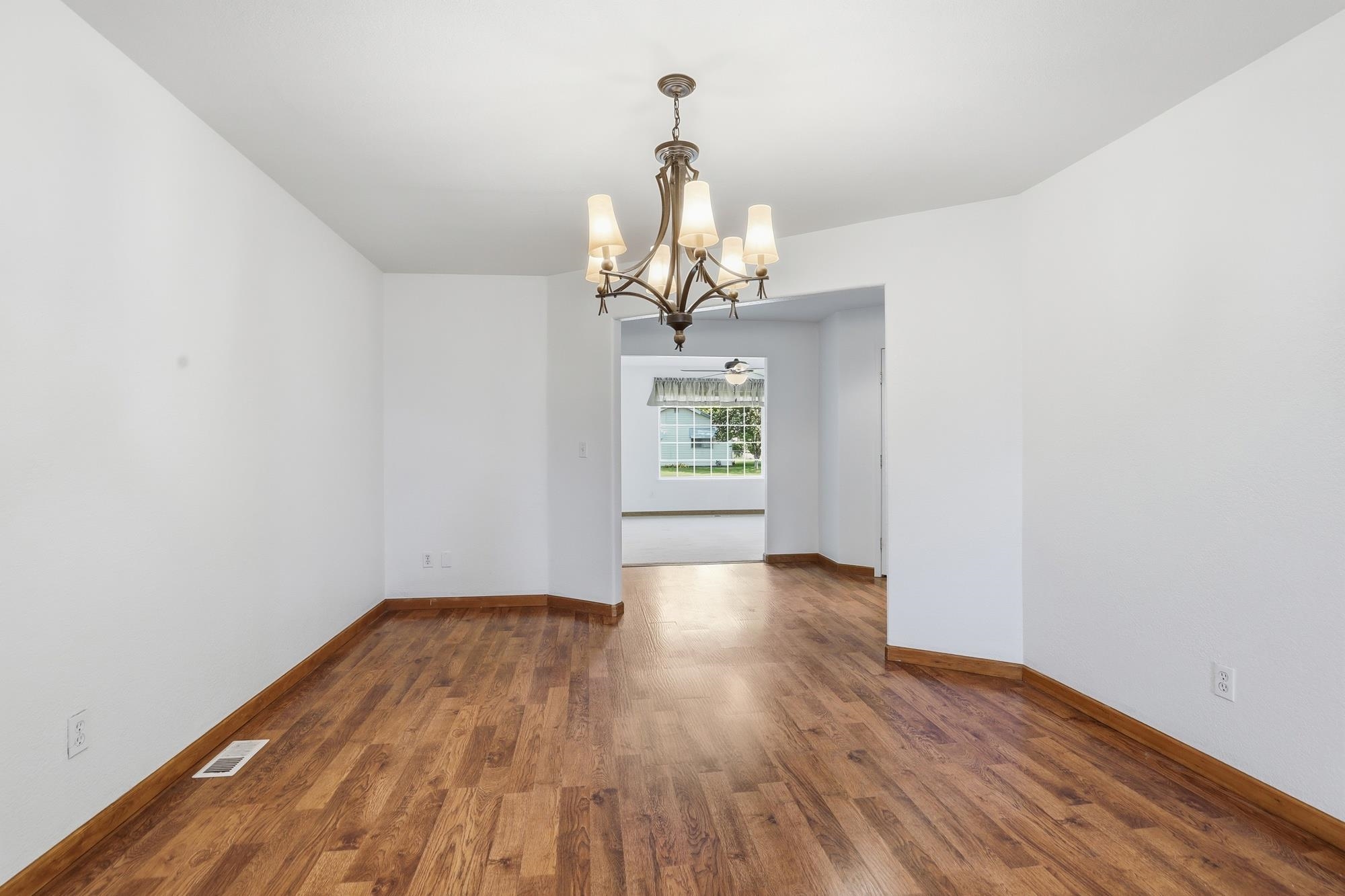 123 N STEVENS St - Photo 7