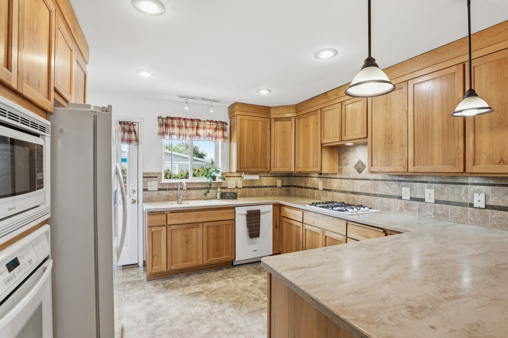 123 N STEVENS St - Photo 8