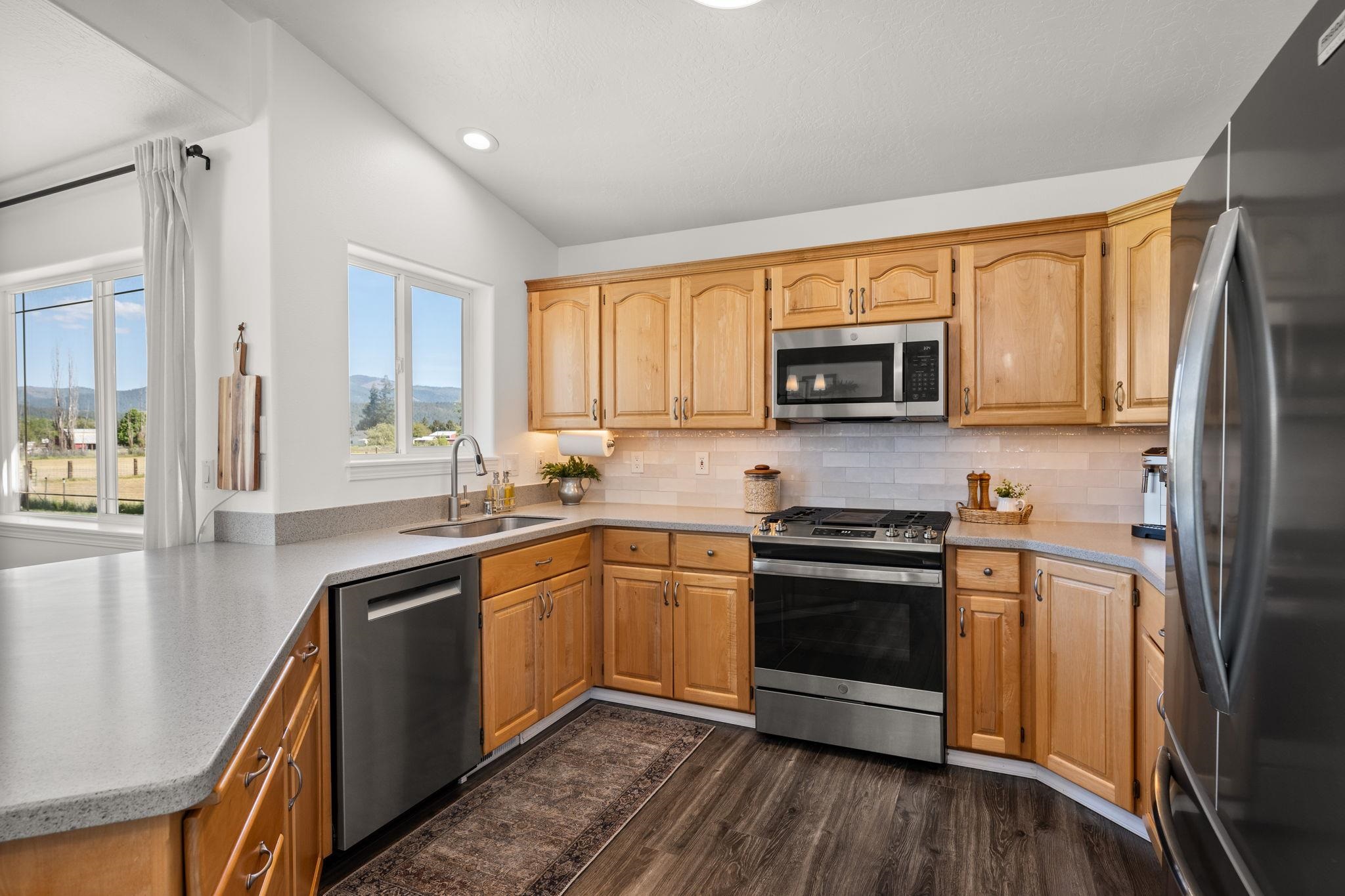 3718 N Arden Rd - Photo 15