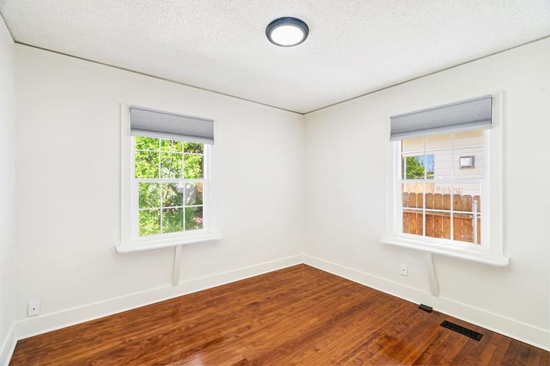 1903 E Providence Ave Ave - Photo 10