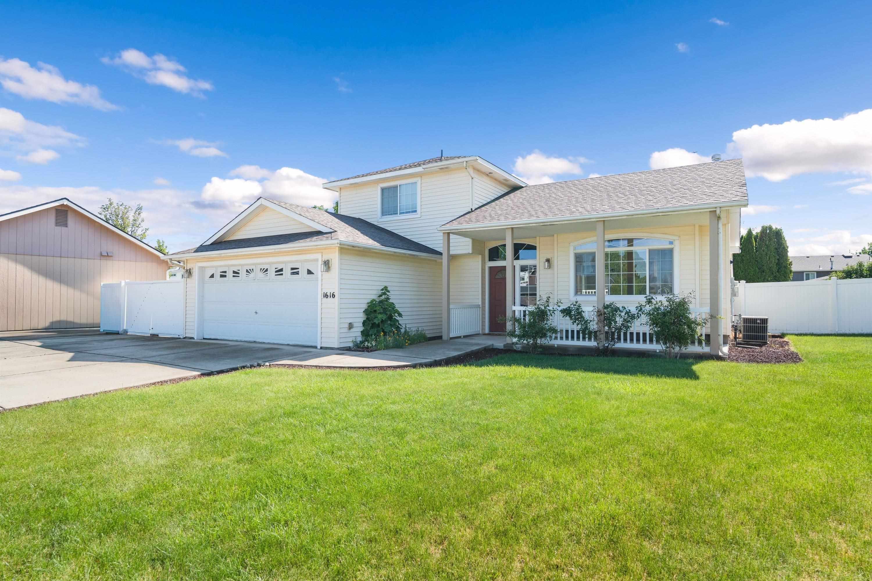 1616 N Rio Grande Ln - Photo 2
