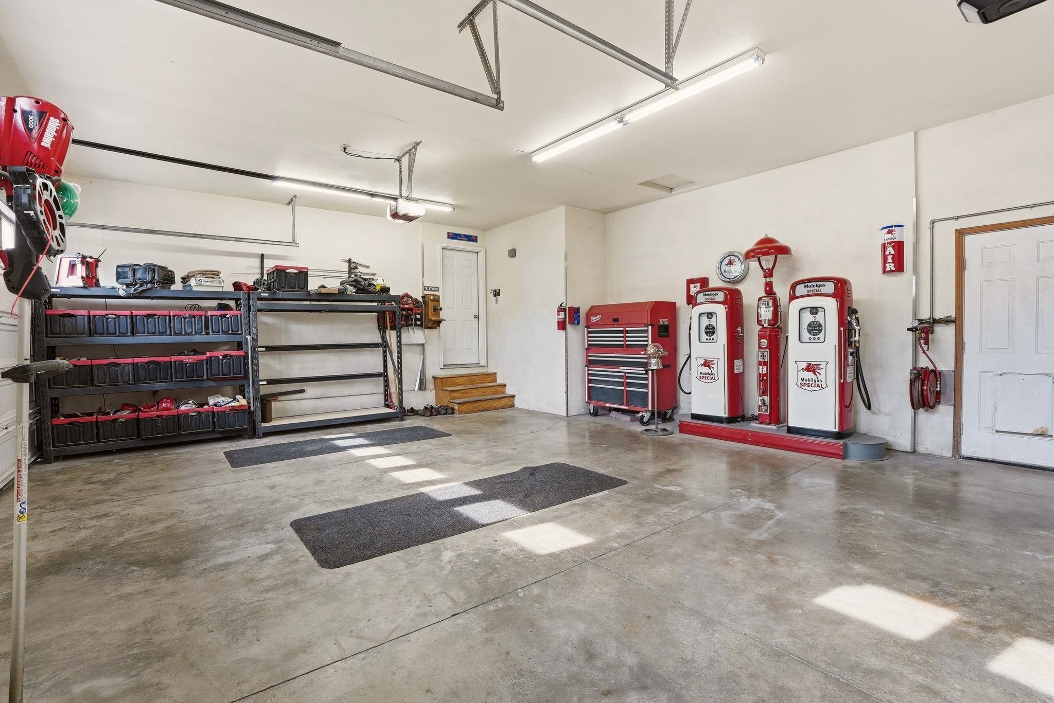 1303 N Simpson Rd - Photo 32