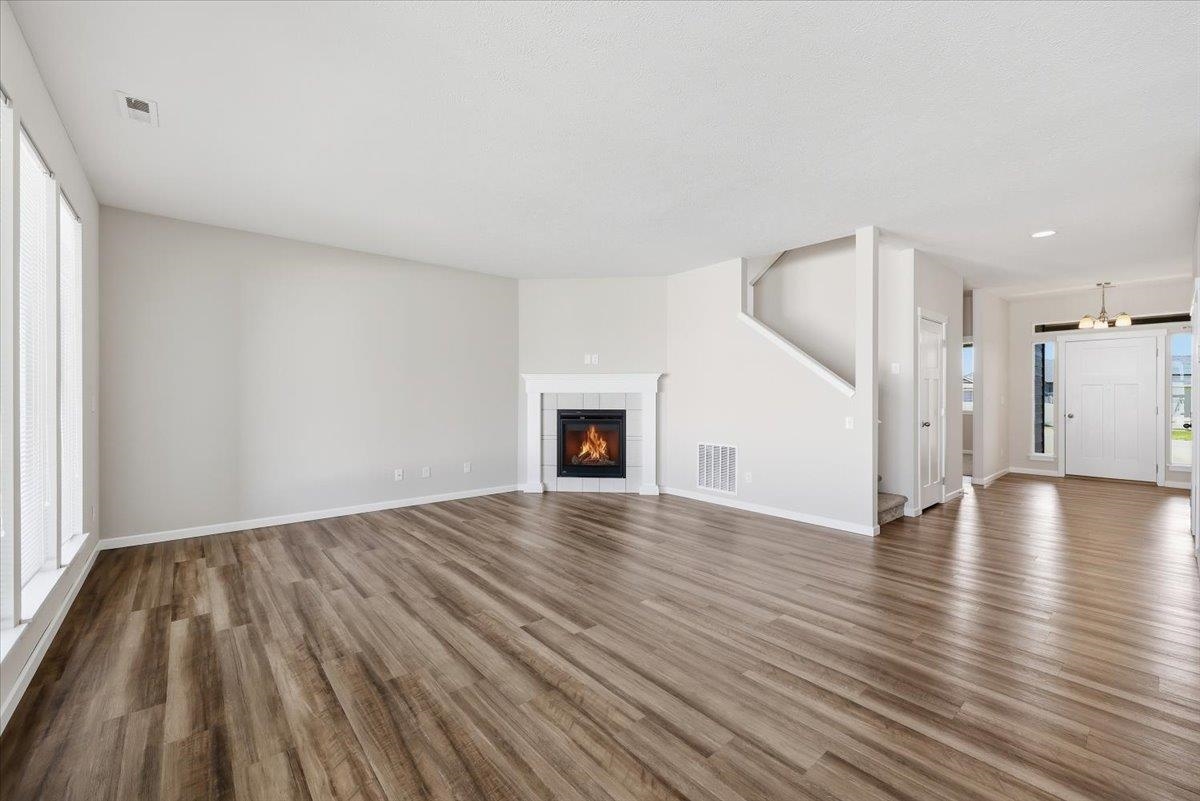 1613 W Lavender Ct - Photo 2