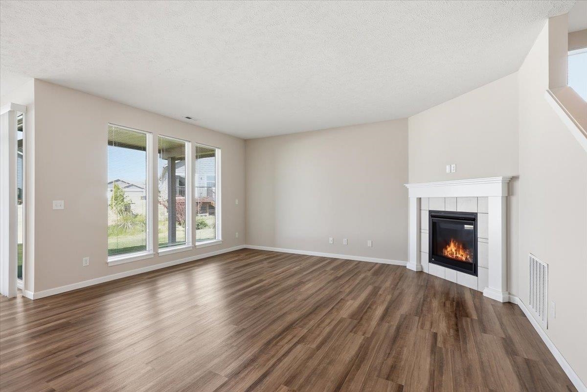 1613 W Lavender Ct - Photo 3