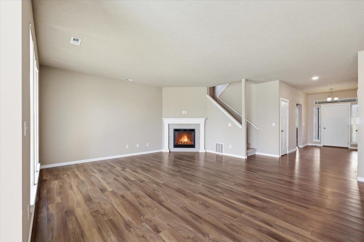 8412 N Summerhill Ln - Photo 2