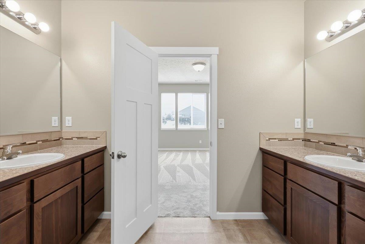 8412 N Summerhill Ln - Photo 11