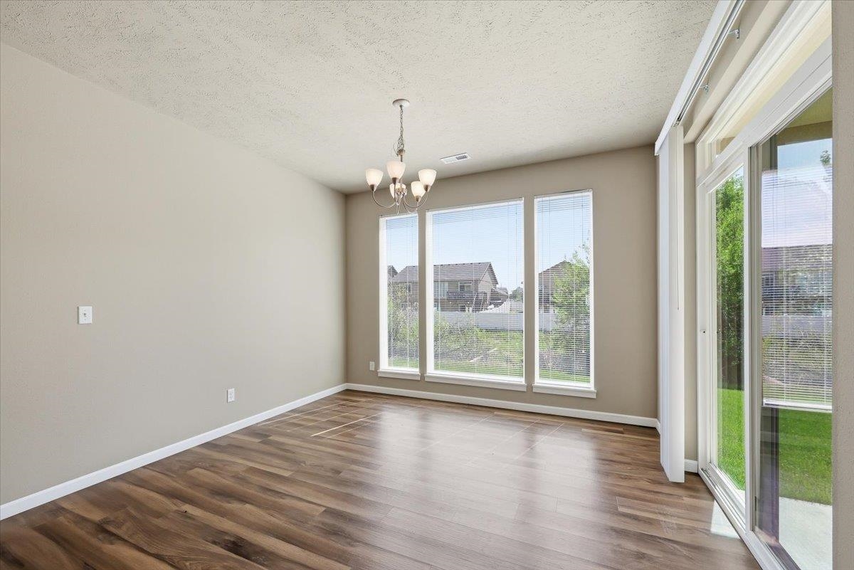 8412 N Summerhill Ln - Photo 7
