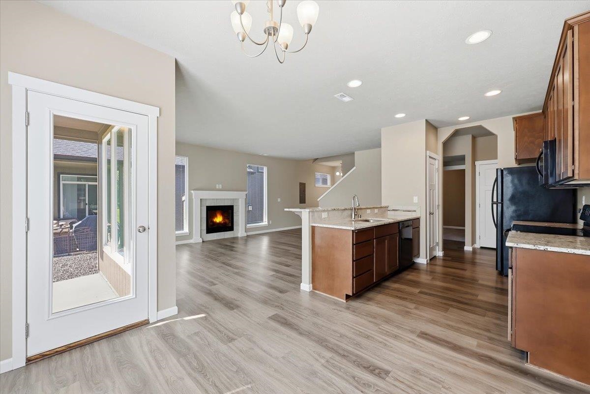 8504 N Summerhill Ln - Photo 9