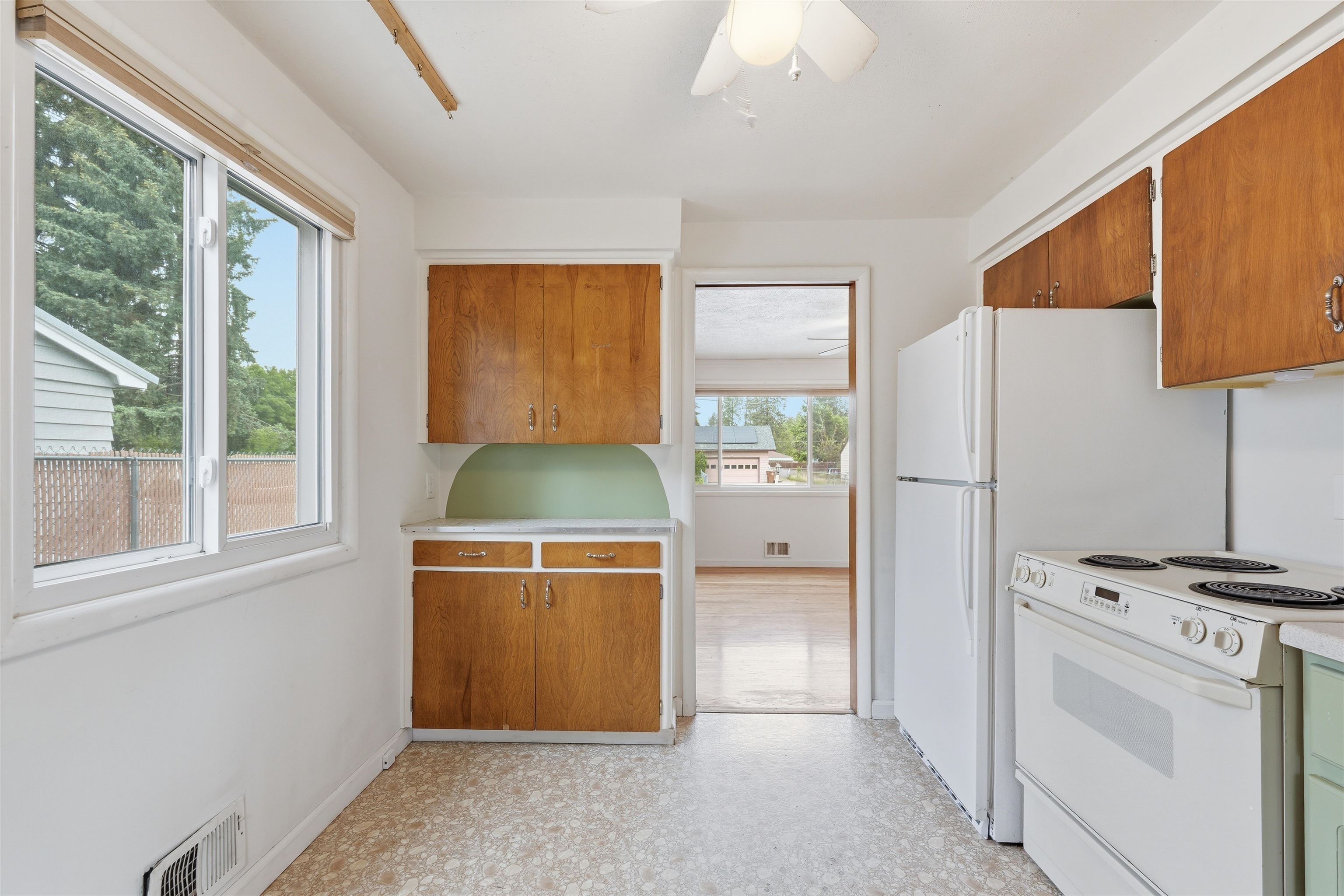 4011 W Everett Ave - Photo 23