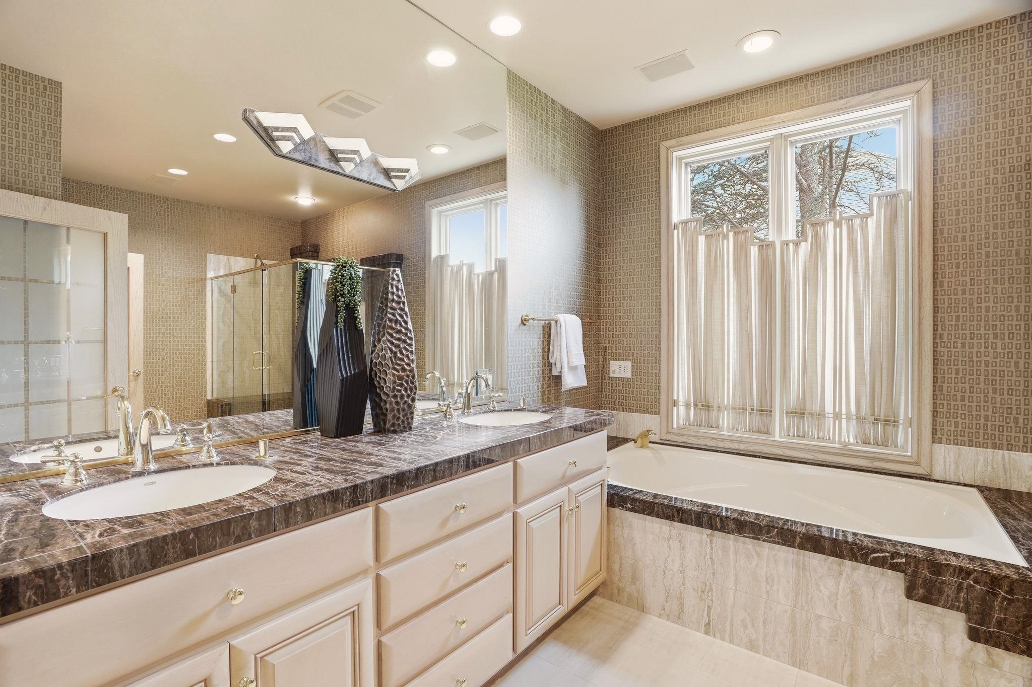 3409 W Horizon Ave - Photo 24