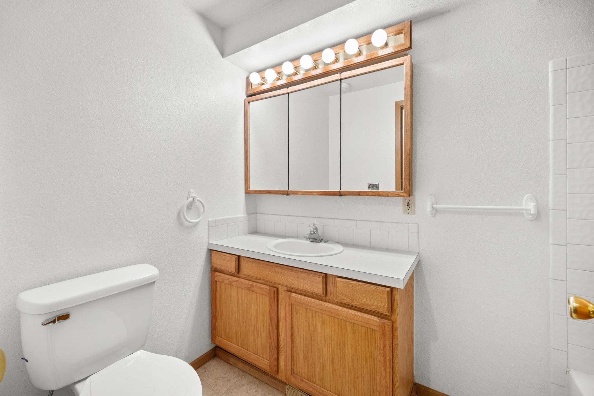 14517 E Broadway Ave - Photo 11