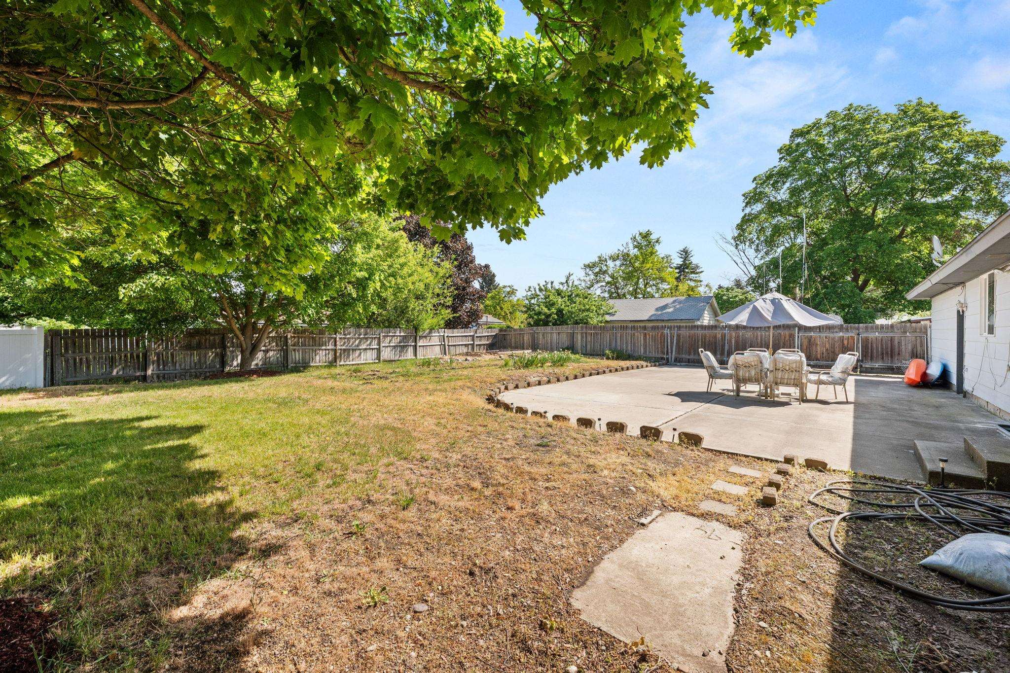 14517 E Broadway Ave - Photo 24