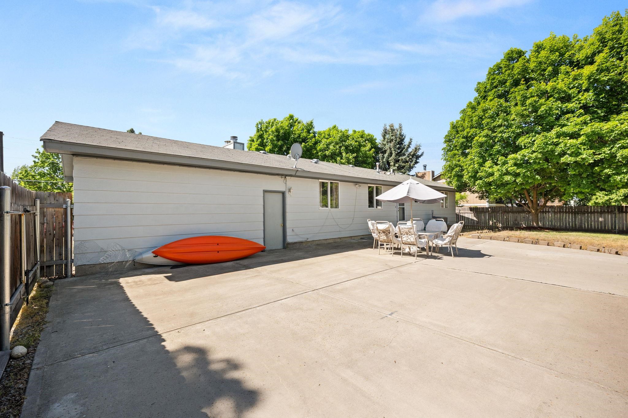 14517 E Broadway Ave - Photo 26