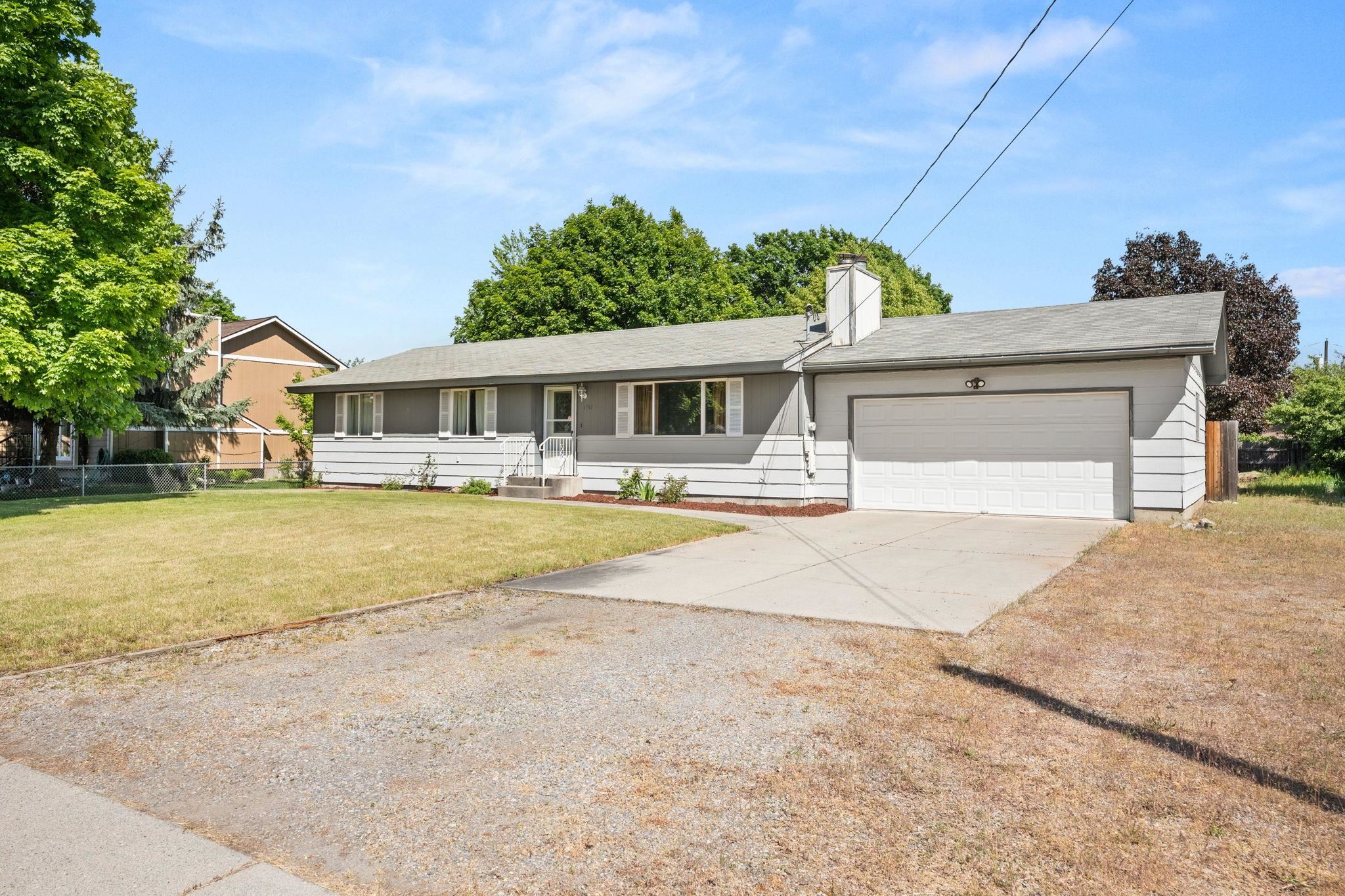 14517 E Broadway Ave - Photo 31