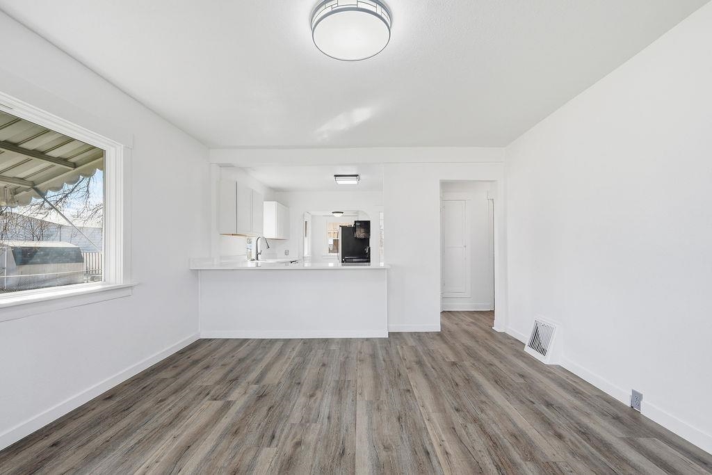 6307 N Regal St - Photo 11